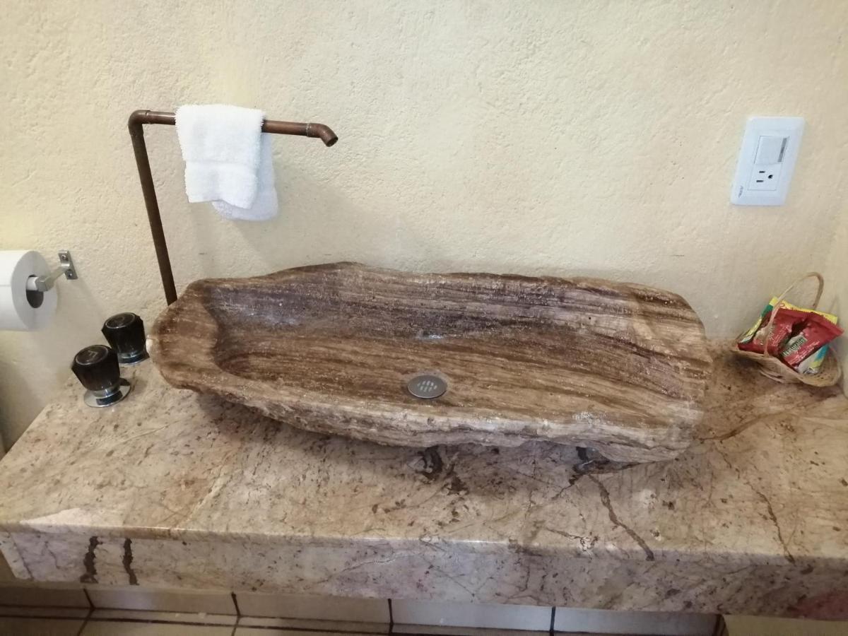 Hotel Casa Del Arbol Bernal Eksteriør bilde